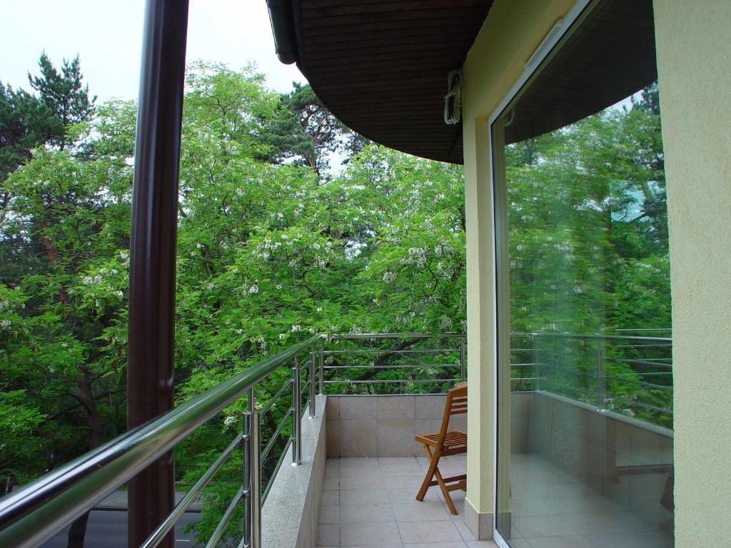 Bed and Breakfast Floryda Юрата Экстерьер фото